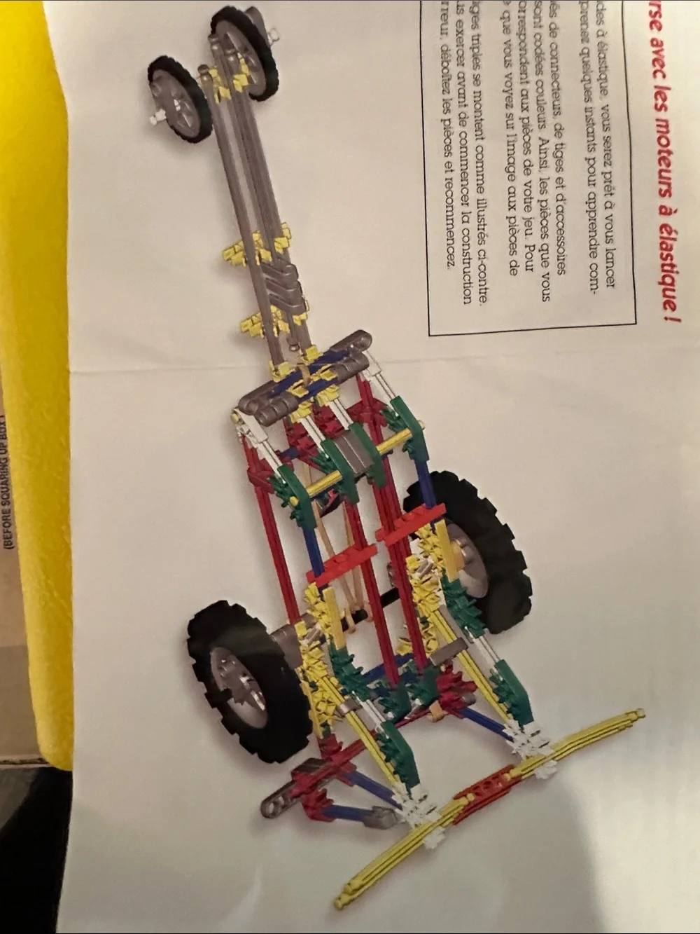 K'NEX set in Yellow Storage Case with K’NEX set